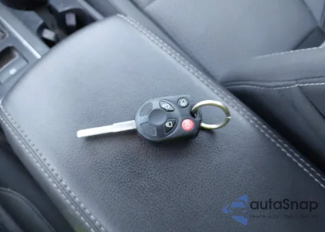 2017 Ford Escape Se from USA, damaged, VIN 1FMCU9GD6HUD02553